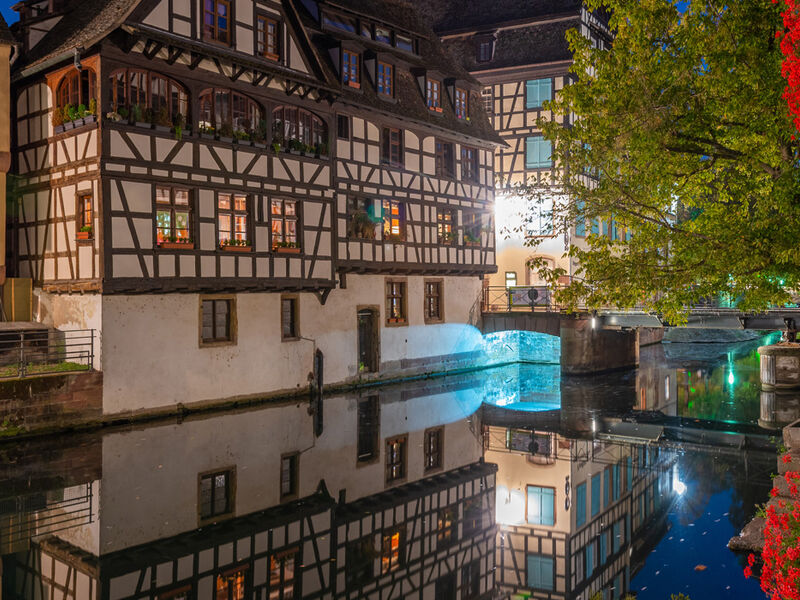 Ankara`dan Direkt Hareket Görkemli Rüya Üçgeni Almanya - Fransa - İsviçre 3 Gece - SunExpress ile (2026 İlkbahar - Yaz Dönemi) AT1294