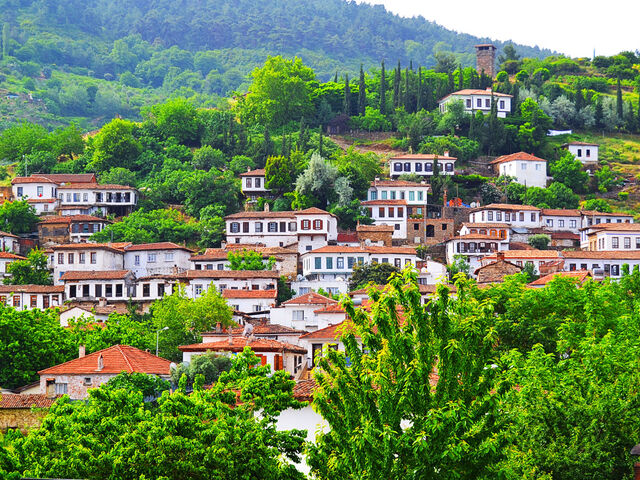 Alaçatı Ot Festivali Turu / 1 Gece Otel Konaklamalı / İstanbul Çıkışlı