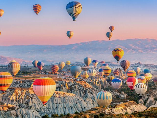Kapadokya Balon Festivali Turu 2026 | 1 Gece 2 Gün Konaklamalı