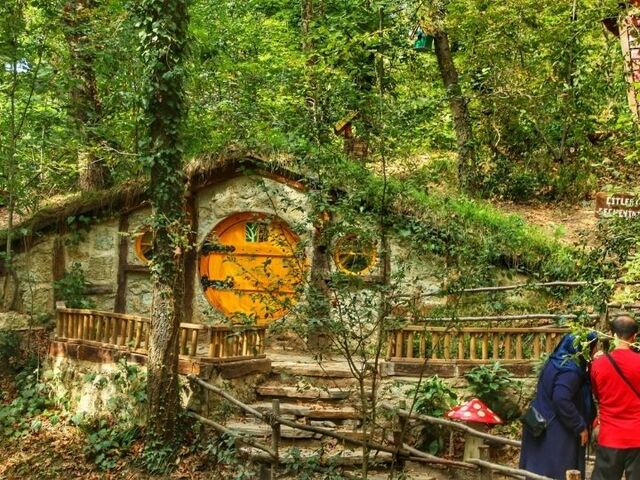 Kasım Ara Tatili Günübirlik Maşukiye Cam Teras Ormanya Hobbit Turu